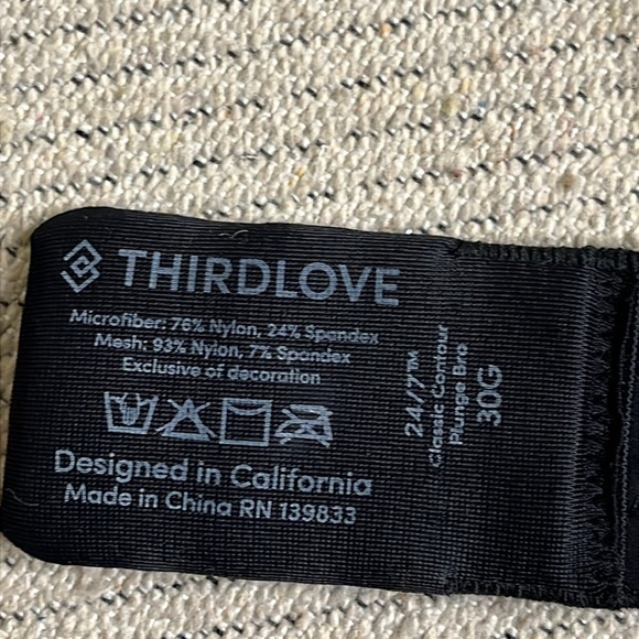 ThirdLove 24/7 Classic contour plunge Black Bra size 30G - Picture 10 of 17